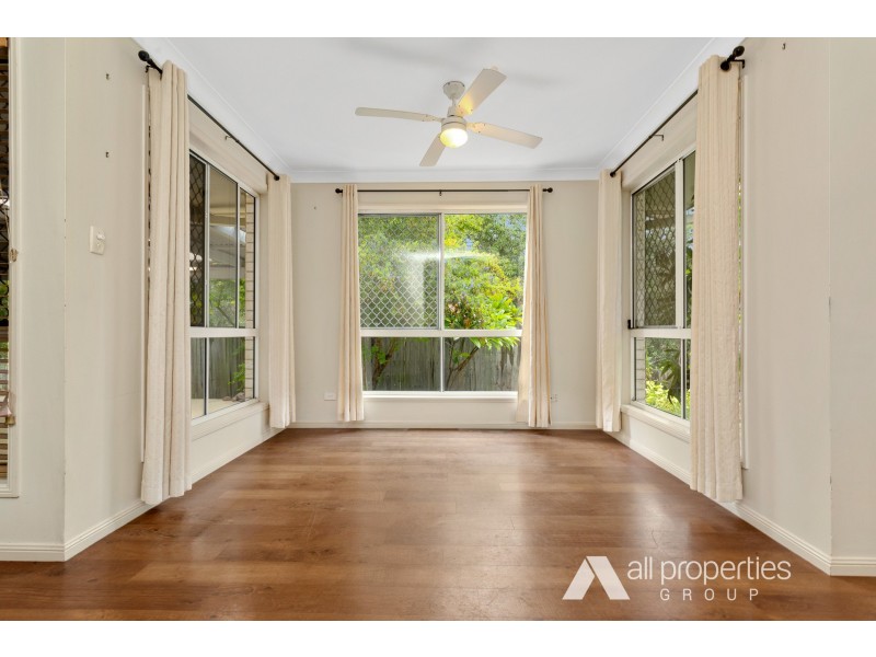 16 Sherbourne Court, Berrinba QLD 4117