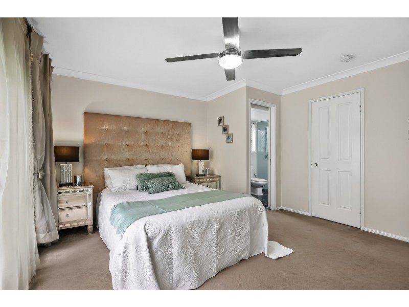 14 Bauhinia Close, Eight Mile Plains QLD 4113