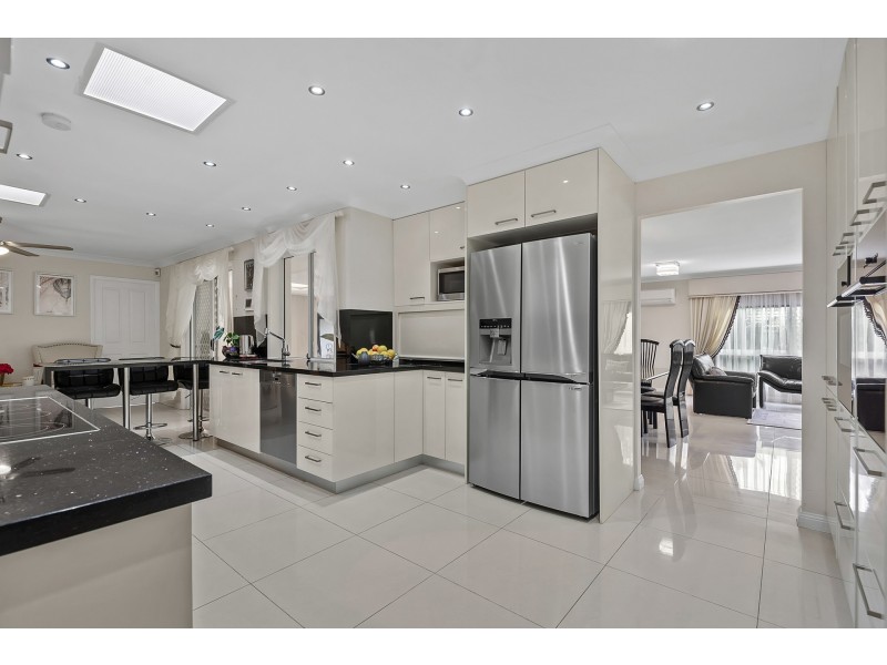 14 Bauhinia Close, Eight Mile Plains QLD 4113