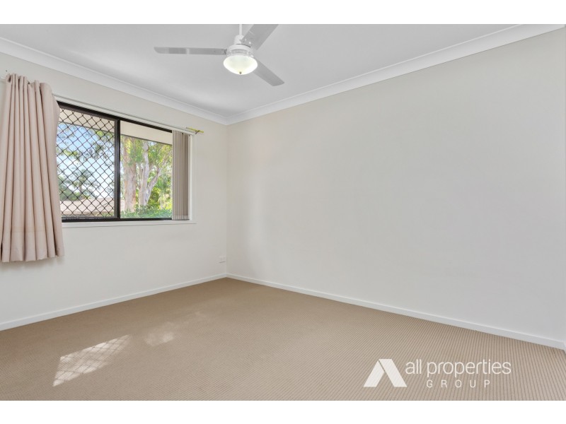 11/8 Wattlebrush Court, Park Ridge QLD 4125