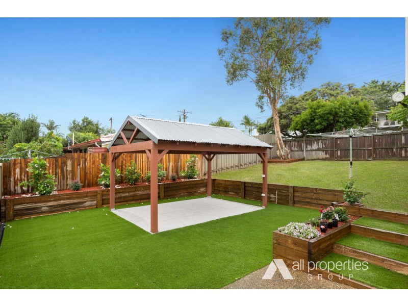 2 Leonard Street, Kingston QLD 4114