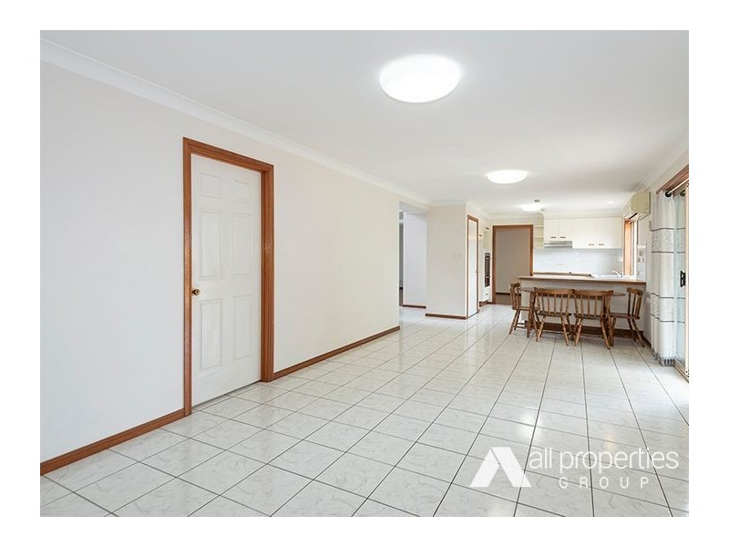 9 Ashford Place, Parkinson QLD 4115