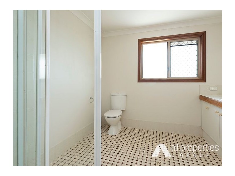 9 Ashford Place, Parkinson QLD 4115