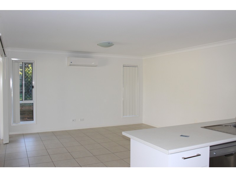 13b Spruce Street, Loganlea QLD 4131