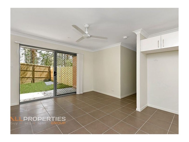 29B Greenpark Drive, Crestmead QLD 4132