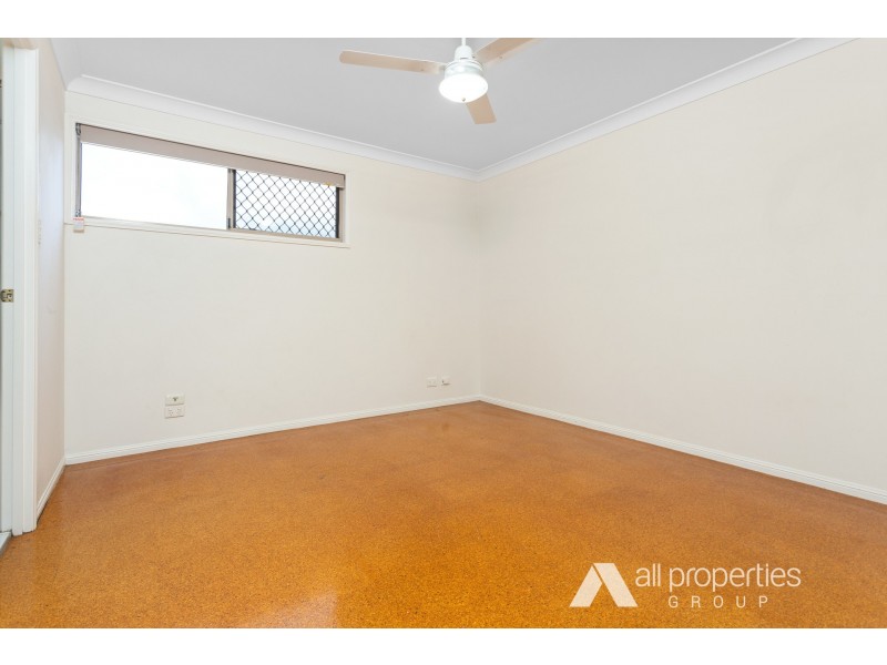 23 Cianthus Street, Regents Park QLD 4118