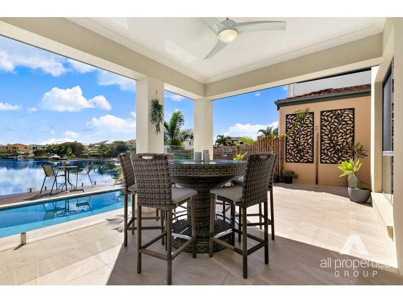 503 Oyster Cove Promenade, Helensvale QLD 4212