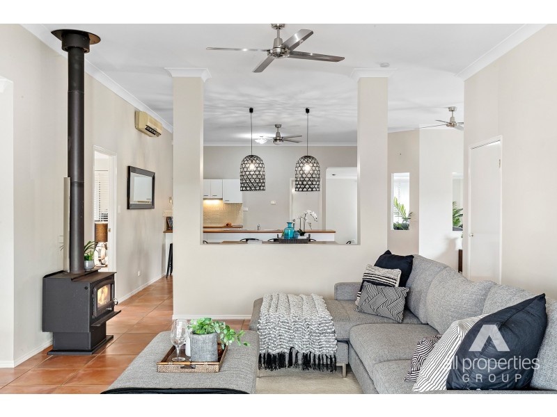 36 Dampier Crescent, Drewvale QLD 4116