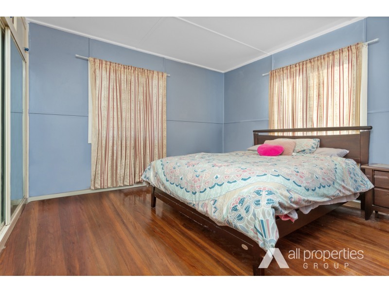 74 Dawson Road, Upper Mount Gravatt QLD 4122