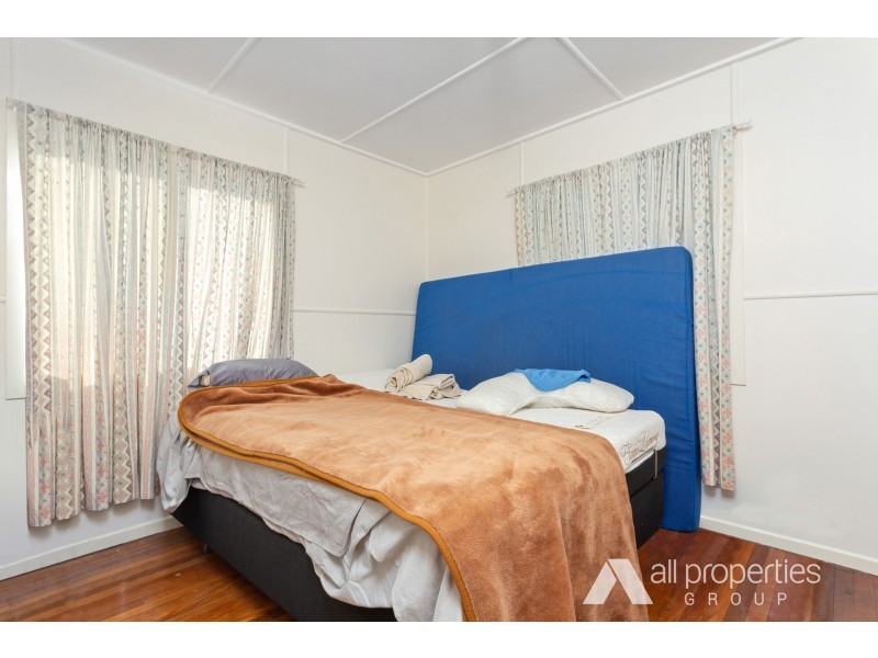 74 Dawson Road, Upper Mount Gravatt QLD 4122