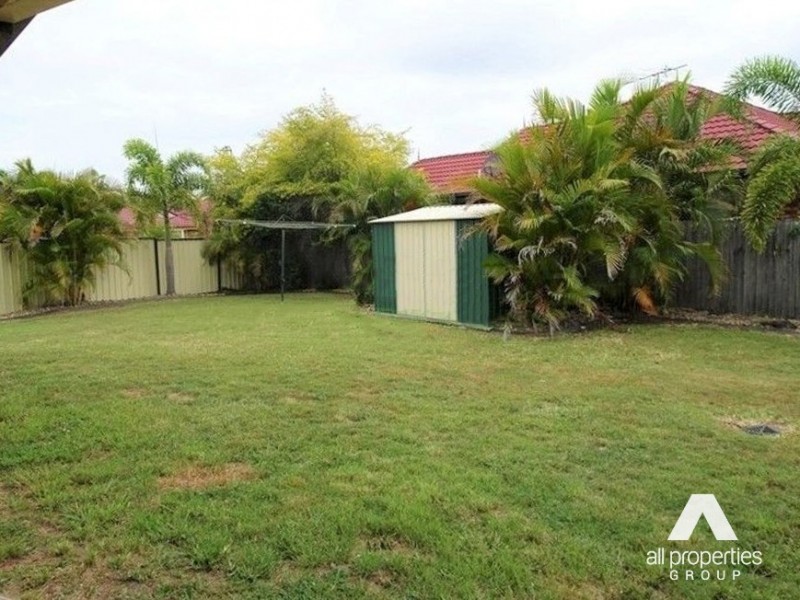25 Ku-Ring-Gai Close, Loganholme QLD 4129
