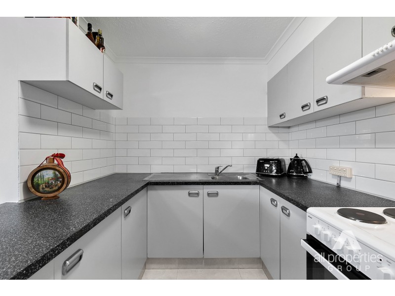 26/160-162 Frank Street, Labrador QLD 4215