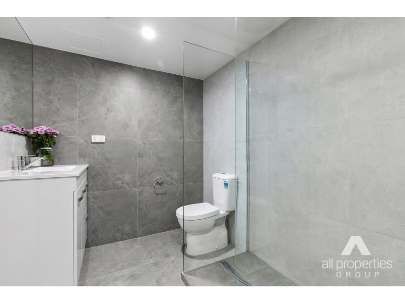 26/160-162 Frank Street, Labrador QLD 4215