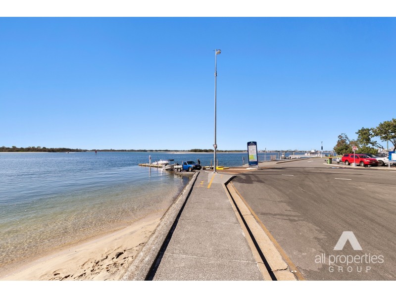 26/160-162 Frank Street, Labrador QLD 4215