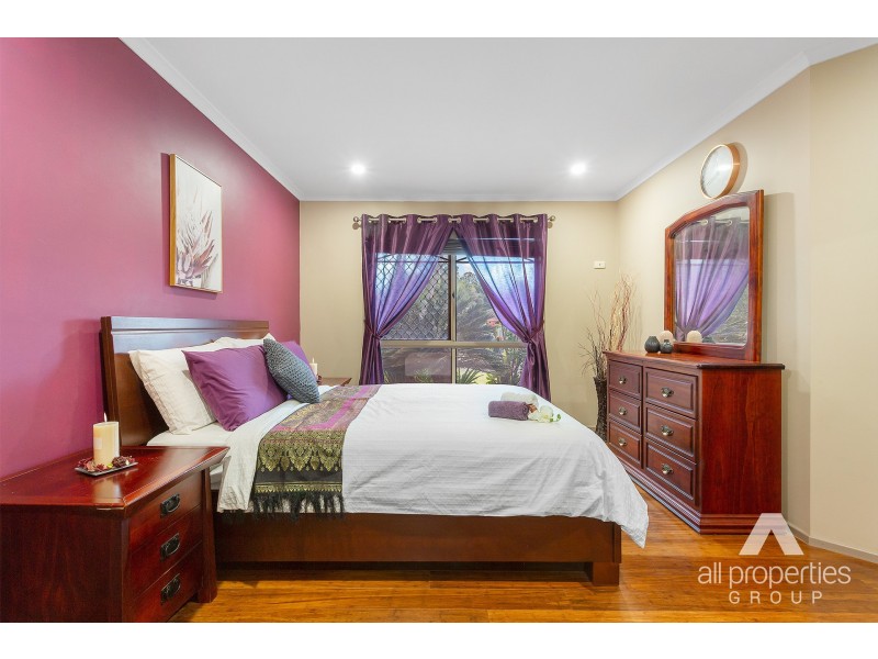 10 Poinciana Place, Eight Mile Plains QLD 4113