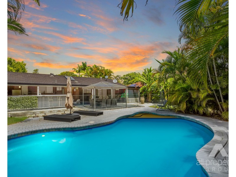 40 Regency Drive, Regents Park QLD 4118