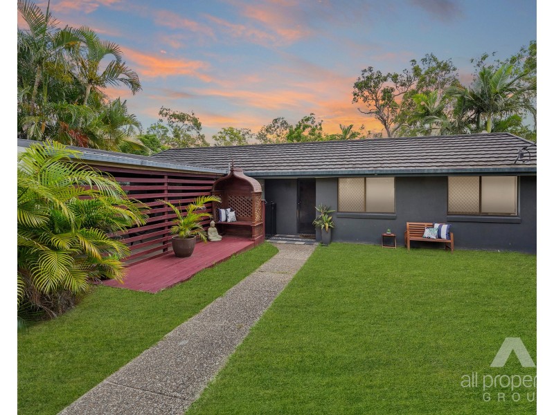 40 Regency Drive, Regents Park QLD 4118