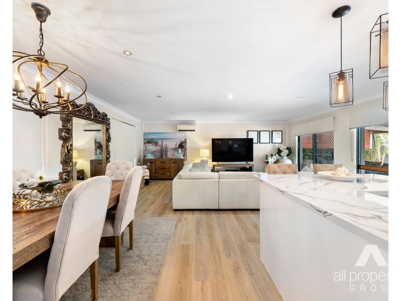 40 Regency Drive, Regents Park QLD 4118