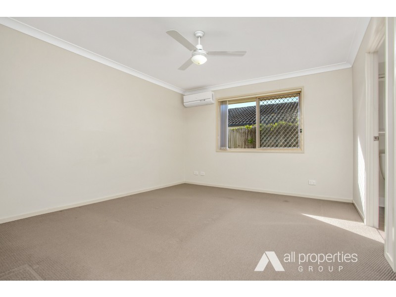 4 Newhaven Street, Marsden QLD 4132