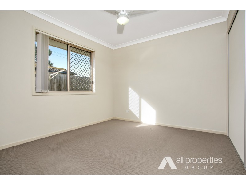 4 Newhaven Street, Marsden QLD 4132