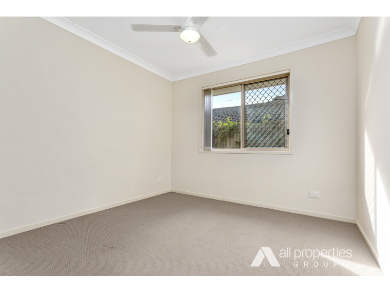 4 Newhaven Street, Marsden QLD 4132