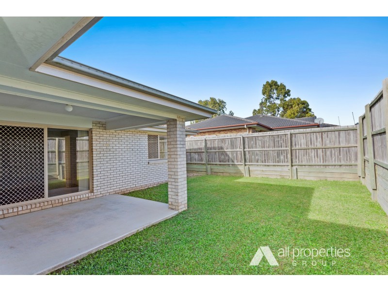 4 Newhaven Street, Marsden QLD 4132