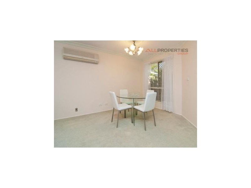 8 Patula Close, Forest Lake QLD 4078