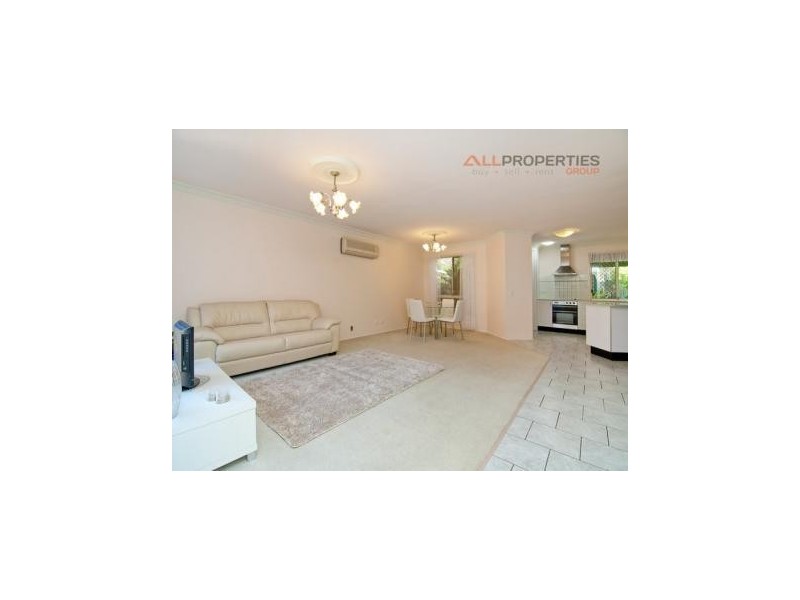 8 Patula Close, Forest Lake QLD 4078