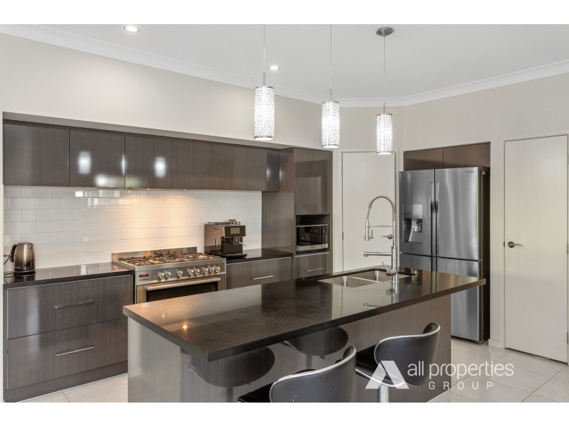 3 Penda Crescent, Pallara QLD 4110