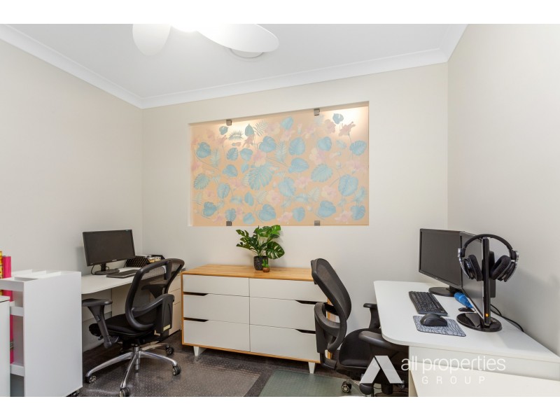 3 Penda Crescent, Pallara QLD 4110