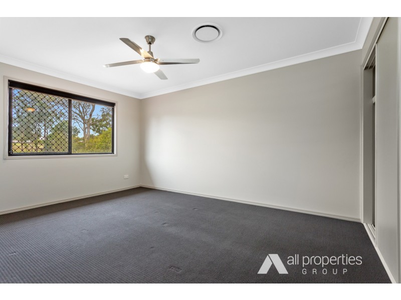 127 Lincoln Green Drive, Forestdale QLD 4118