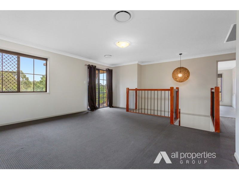 127 Lincoln Green Drive, Forestdale QLD 4118