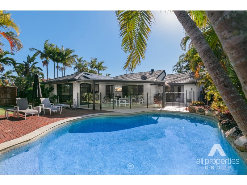 118 Monterey Keys Drive, Helensvale QLD 4212