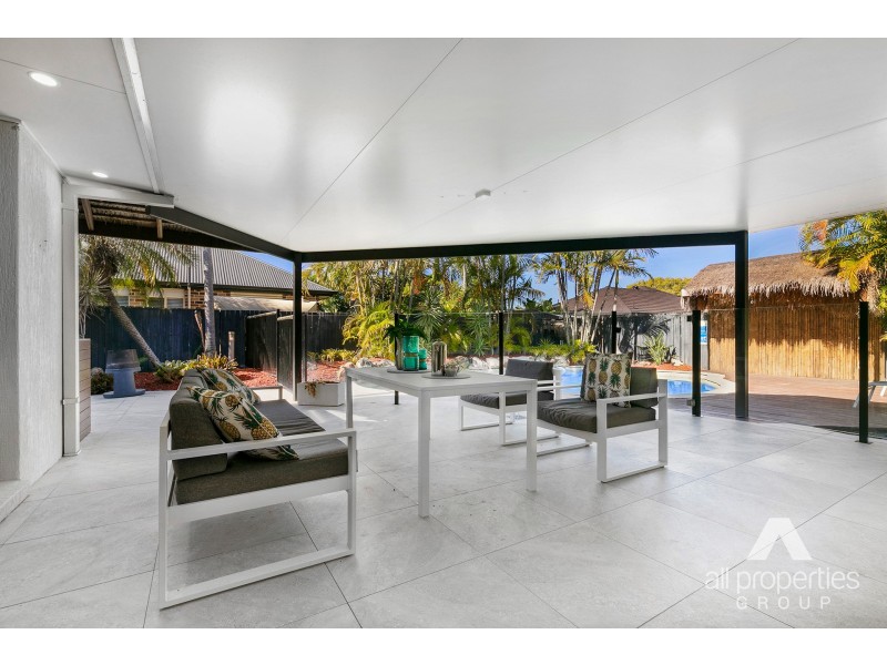 118 Monterey Keys Drive, Helensvale QLD 4212