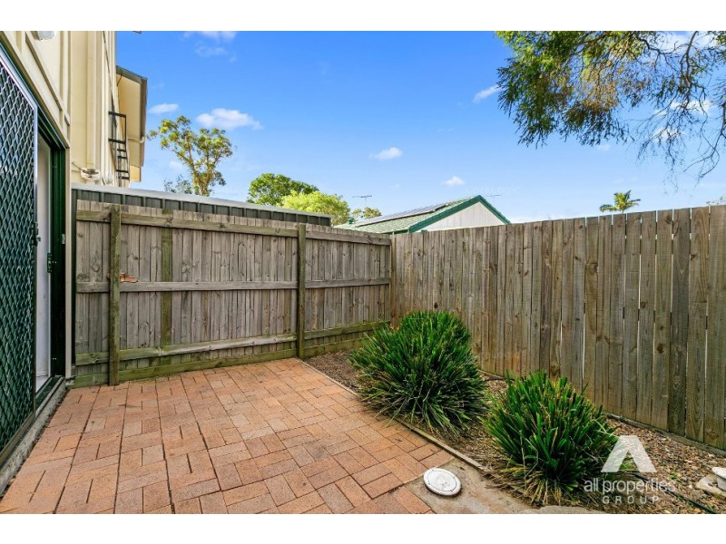 33/11 Portia Street, Kingston QLD 4114