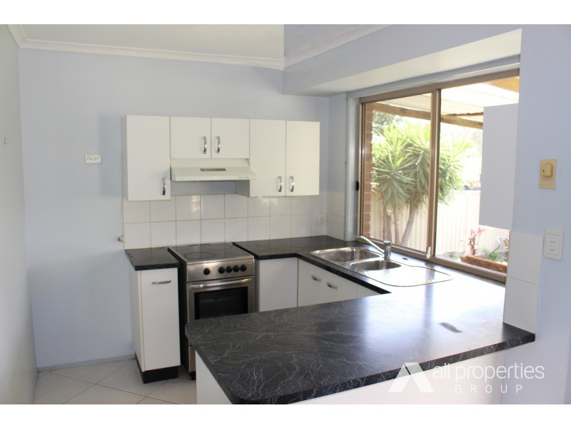 17 Diamantina Street, Hillcrest QLD 4118