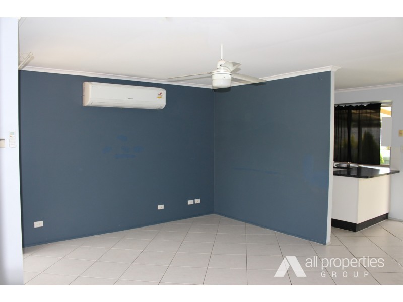 17 Diamantina Street, Hillcrest QLD 4118