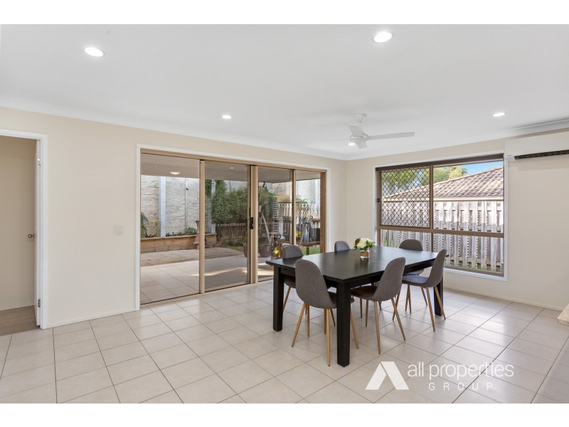 32 Cedarwood Street, Berrinba QLD 4117