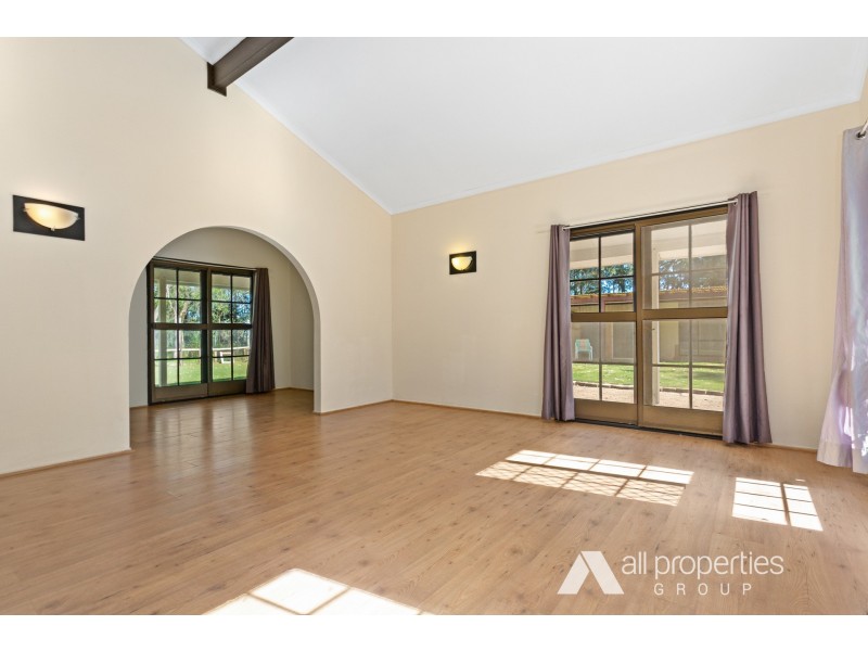 319-325 Park Ridge Road, Park Ridge QLD 4125