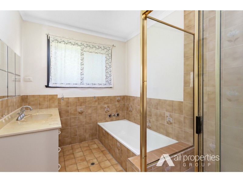 319-325 Park Ridge Road, Park Ridge QLD 4125