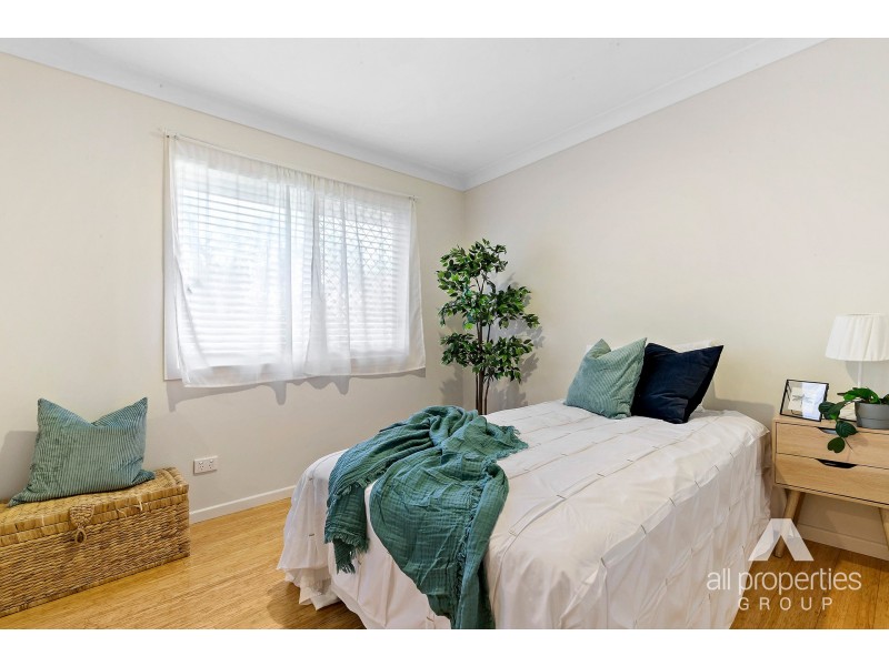 20A Cresthill Avenue, Regents Park QLD 4118