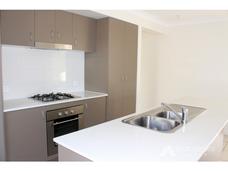 28 Carpenters Drive, Coomera QLD 4209