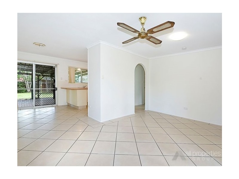 9 Saratoga Street, Browns Plains QLD 4118