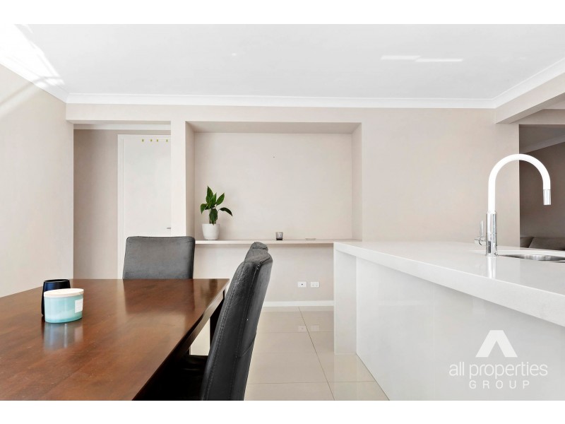 67 Melville Drive, Pimpama QLD 4209