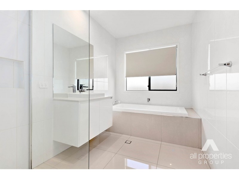 67 Melville Drive, Pimpama QLD 4209