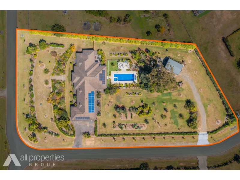 2-10 Lochview Court, Tamborine QLD 4270