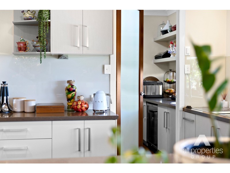 2-10 Lochview Court, Tamborine QLD 4270