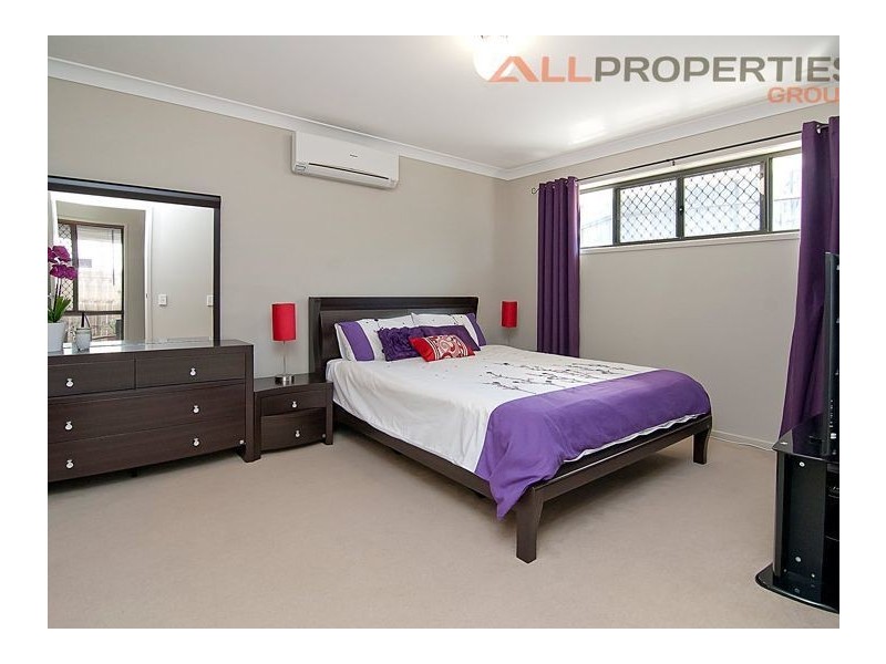 3 Wirewood Place, Heathwood QLD 4110