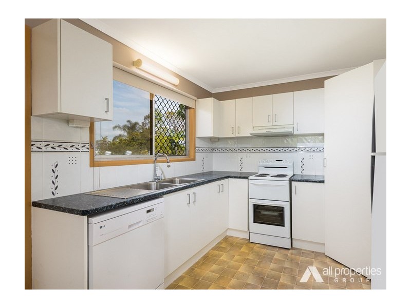 18 Lynelle Street, Marsden QLD 4132