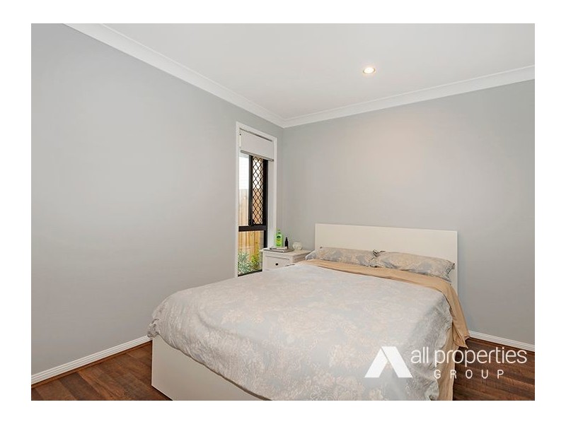 36 Stradbroke Crescent, Springfield Lakes QLD 4300
